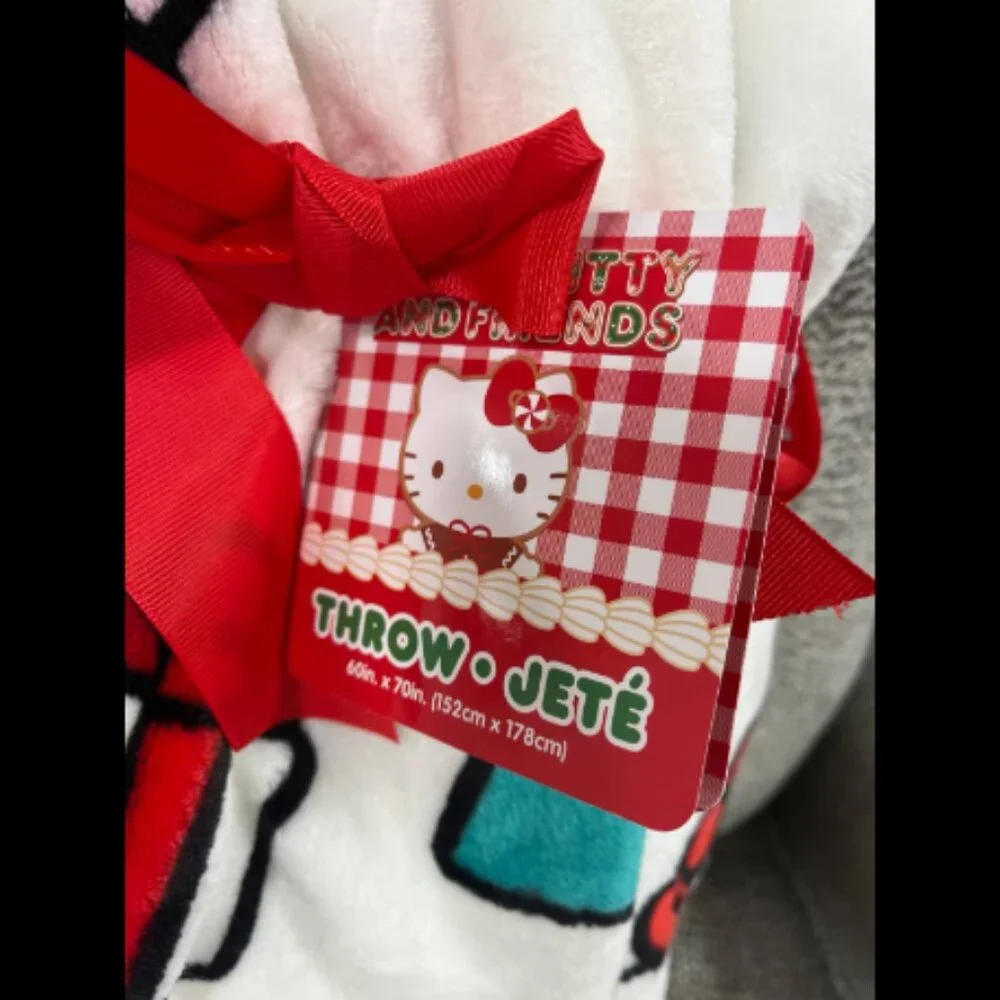 brand new hello kitty christmas blanket